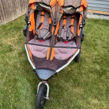 Baby Stroller, works perfectly, ask if you need any detail