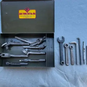 Hand Tool Set, clean and tidy, no damage, gently used