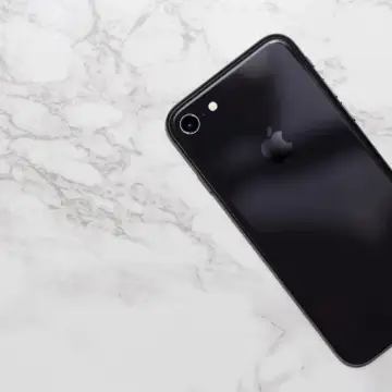 丁寧に使っていました — iPhone 13, 事情があって手放します