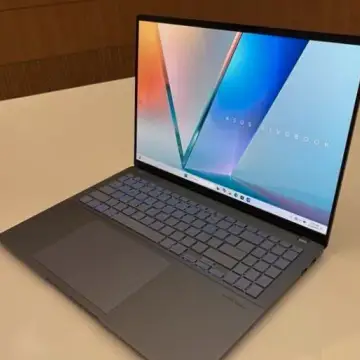 거의 새것, 사진은 실물입니다 — Lenovo ThinkPad E14 16GB/1TB 레드