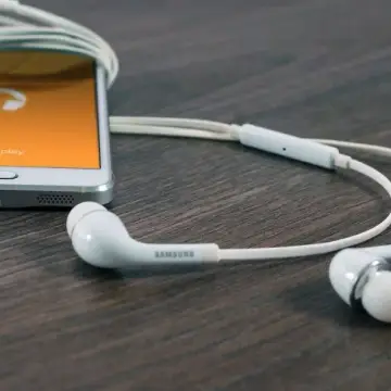 sem surpresas — Samsung Galaxy S21 256GB Branco, vendo por necessidade