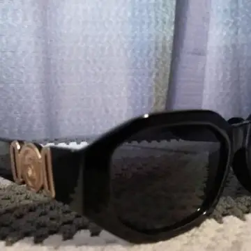 Sunglasses, first owner, more details in the description