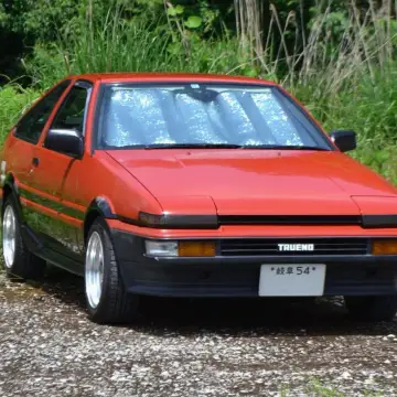Toyota Corolla, تسليم سريع — بحالة نظيفة
